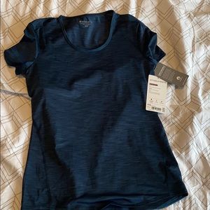 BNWT Athleta Kettlebella Training Tee - XXS